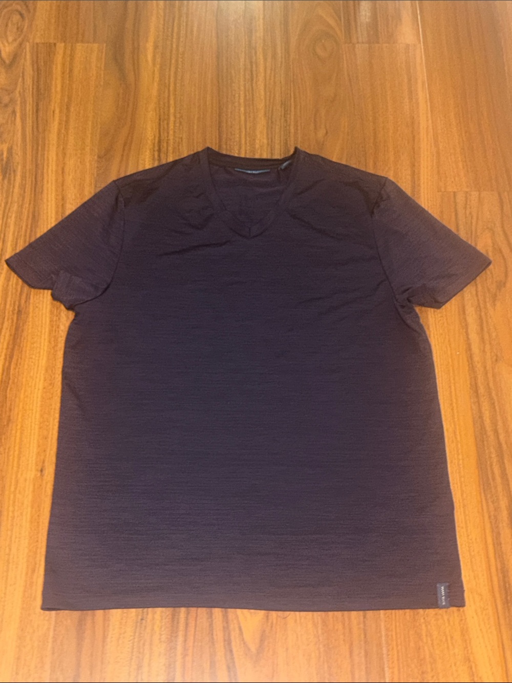 Perry Ellis Men's V-Neck Short Sleeve Tee - Dark Blue